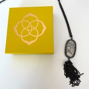 Classic Kendra Scott Rayne Necklace in cracked glass